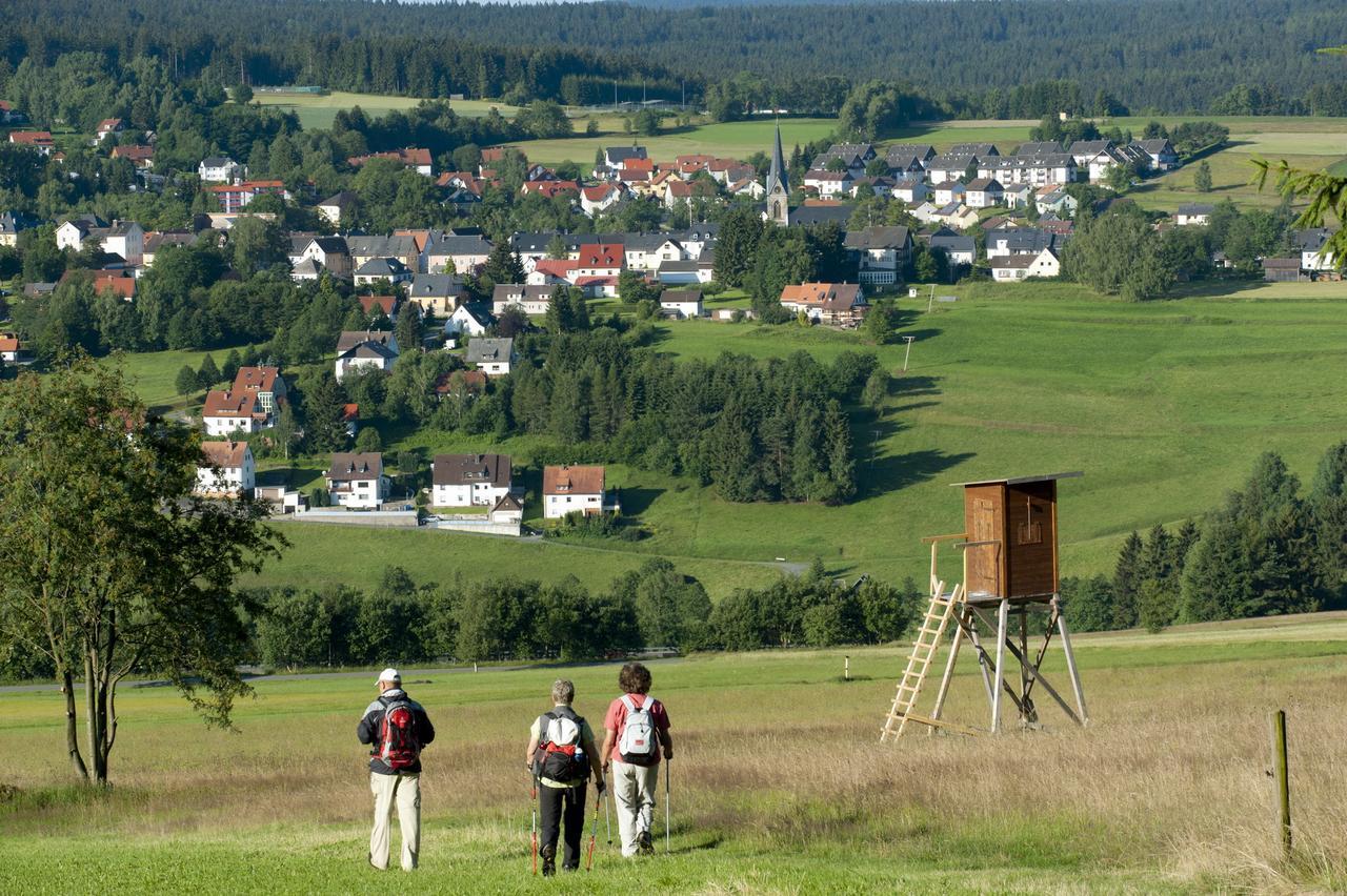 בישופסגרון Landgasthof/Landhaus Waldlust מראה חיצוני תמונה